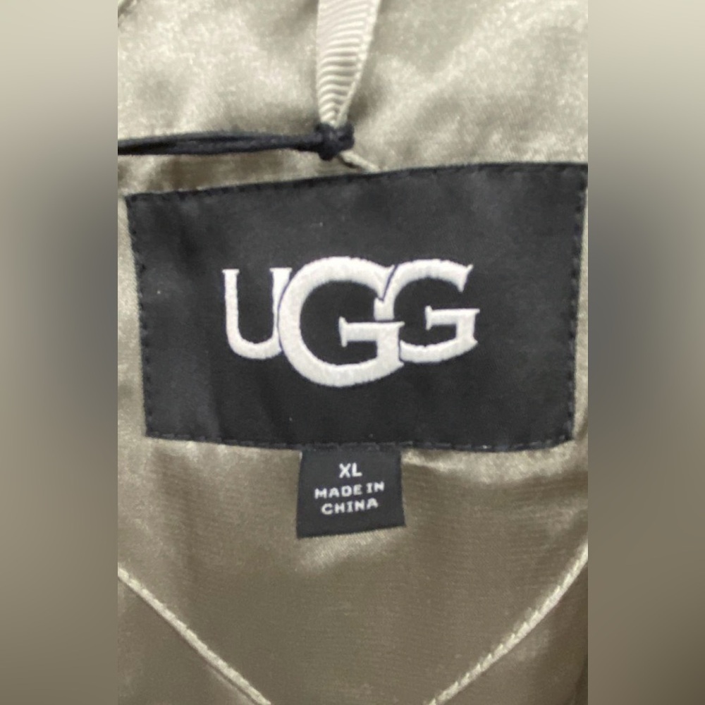 NWT!!!UGG Beige Snap Collared Pockets Mid-Length Women's Long Sleeve Jacket XL - Picture 4 of 4